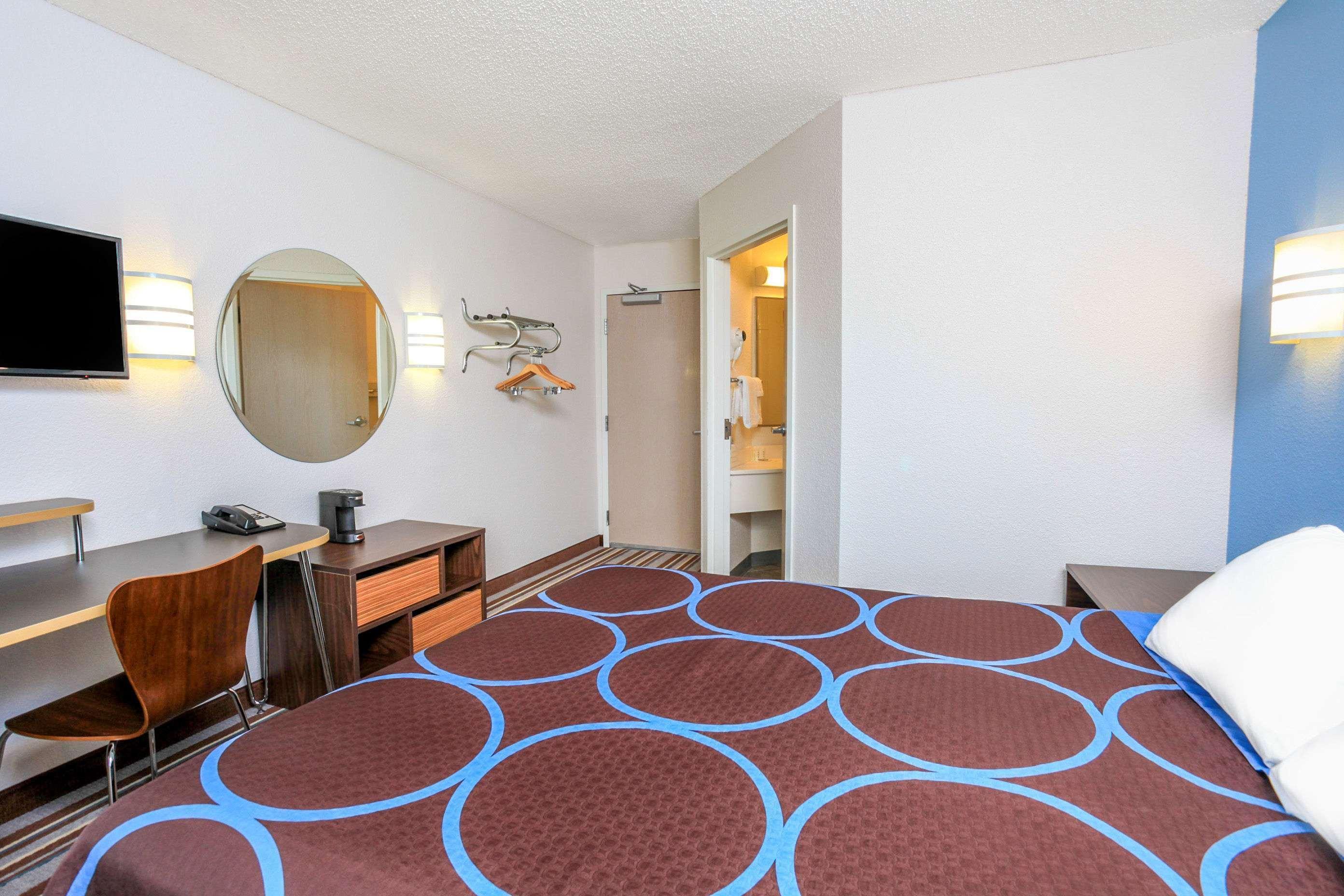 Super 8 By Wyndham Sault Ste. Marie Otel Dış mekan fotoğraf